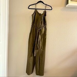 NWT linen jumpsuit size small